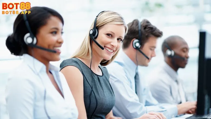 Có nên chơi BOT88 không: Đánh giá toàn diện nhà cái 3 Hỗ trợ khách hàng tận tâm